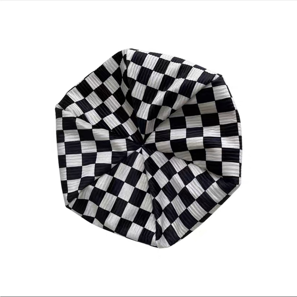 Free add-on | Checkerboard beret hat